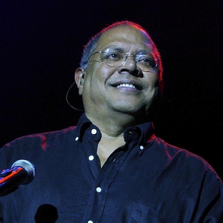 Cuban singer-songwriter Pablo Milanés dies at 79